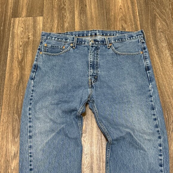 Levi's 505 Jeans Men's 40x30 Medium Wash Regular Fit Stretch Denim - Picture 6 of 10